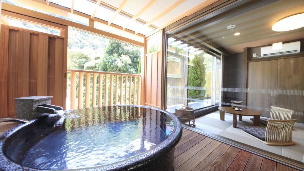 箱根 ホテルおかだの和室・和洋室|赤ちゃん連れでも安心して泊まれる露天風呂付き客室